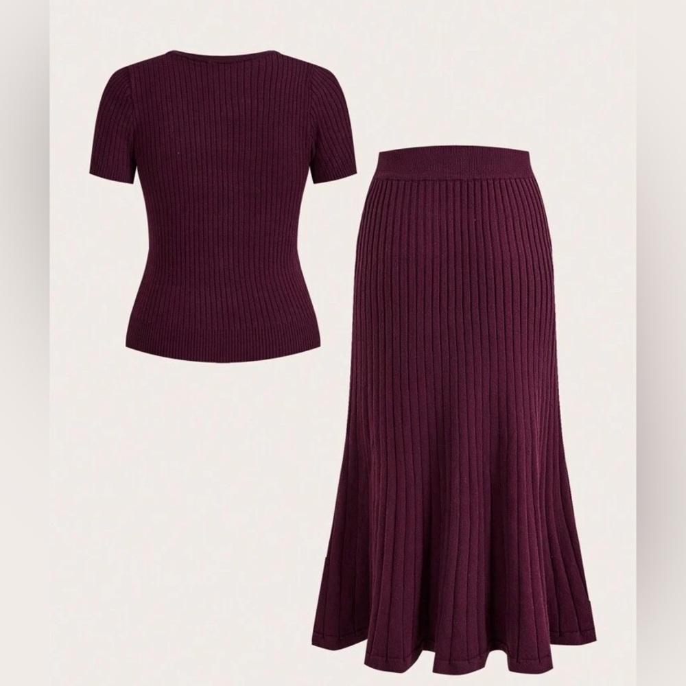 Ribbed Knit Flared Midi Skirt Set in Deep Plum